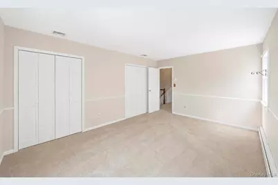 18 Elkin Drive, Middle Island, NY 11953 - Photo 19
