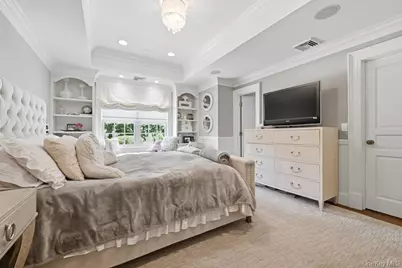 2 Kalb Court, Dix Hills, NY 11746 - Photo 29