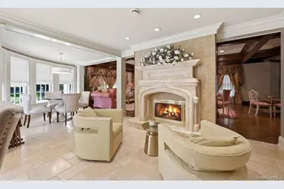 2 Kalb Court, Dix Hills, NY 11746 - Photo 11