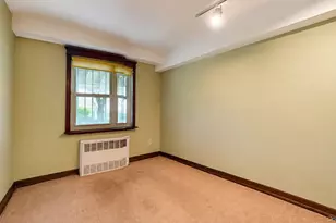 32-18 70th St, East Elmhurst, NY 11370 - Photo 23