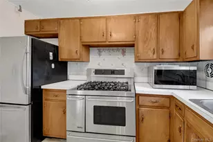 38 Stockbridge Rd, Yonkers, NY 10710 - Photo 13