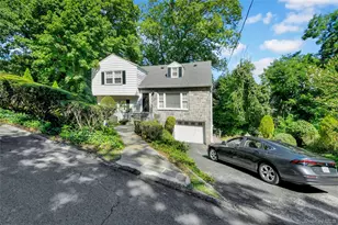 38 Stockbridge Rd, Yonkers, NY 10710 - Photo 3