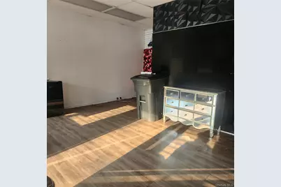 63-02 Broadway Ave, Broadway #store, Woodside, NY 13377 - Photo 3