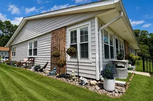 275 Berwick Ct, Ridge, NY 11961 - Photo 15