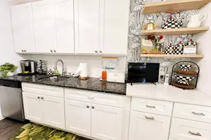 275 Berwick Ct, Ridge, NY 11961 - Photo 9