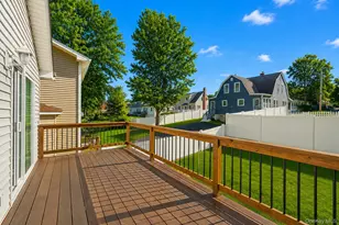 25 Clinton St, Middletown, NY 10940 - Photo 33