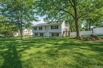 25 Clinton Street, Middletown, NY 10940 - Photo 1