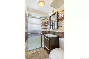 61-35 98th St, Rego Park, NY 11374 - Photo 9