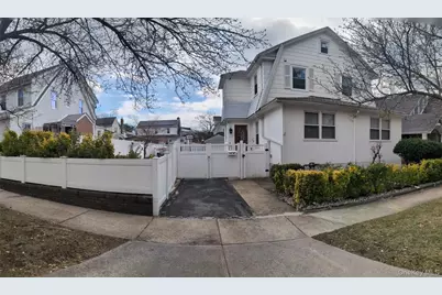 143-40 Poplar Avenue, Flushing, NY 11355 - Photo 1