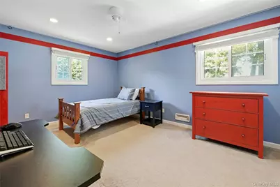 53 Rensselaer Drive, Commack, NY 11725 - Photo 15