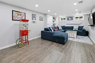 53 Rensselaer Dr, Commack, NY 11725 - Photo 23