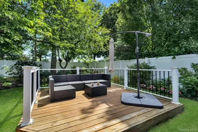 166 Choir, Westbury, NY 11590 - Photo 17