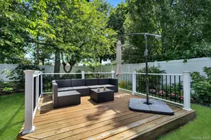 166 Choir, Westbury, NY 11590 - Photo 17