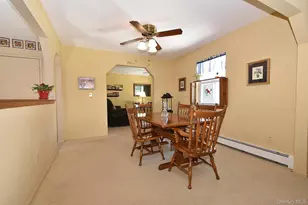 273 Deer Rd, Ronkonkoma, NY 11779 - Photo 13