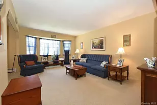 273 Deer Rd, Ronkonkoma, NY 11779 - Photo 11
