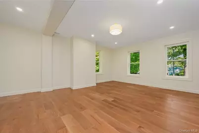 30 New Mill Road, Smithtown, NY 11787 - Photo 19