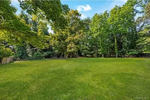 30 New Mill Rd, Smithtown, NY 11787 - Photo 35