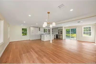 30 New Mill Road, Smithtown, NY 11787 - Photo 15