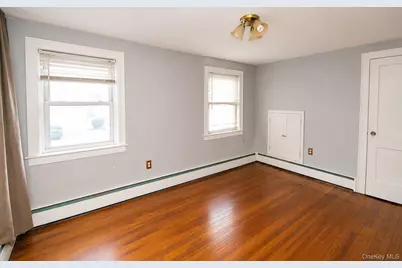 98 Willow Avenue, Hempstead, NY 11550 - Photo 13