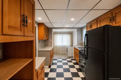98 Willow Avenue, Hempstead, NY 11550 - Photo 9