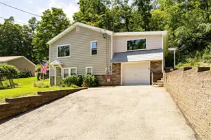 667 Traver Rd, Pleasant Valley, NY 12569 - Photo 3
