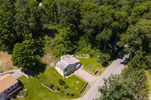 667 Traver Rd, Pleasant Valley, NY 12569 - Photo 5