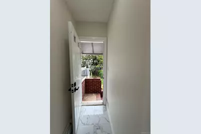 1431 Merry Avenue, Bronx, NY 10461 - Photo 19