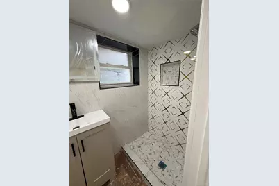 1431 Merry Avenue, Bronx, NY 10461 - Photo 25