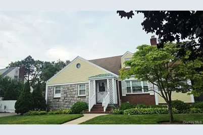 146 Lincoln Road, Hempstead, NY 11550 - Photo 1