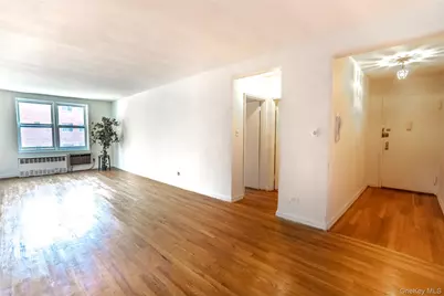 144-30 Sanford Avenue #2N, Flushing, NY 11355 - Photo 5