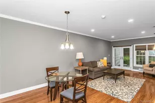 8 Chippendale Dr, Mount Sinai, NY 11766 - Photo 11