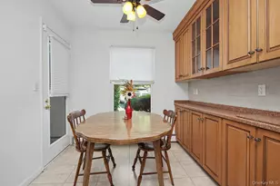 969 Sierra Vista Ln, Valley Cottage, NY 10989 - Photo 5