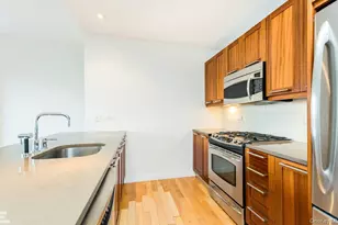 3585 Greystone Ave, Bronx, NY 10463 - Photo 5