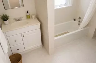 159 St Marks Ave, Freeport, NY 11520 - Photo 5