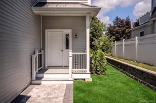 201 B Elm St, New Rochelle, NY 10805 - Photo 3
