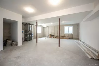 201 B Elm Street, New Rochelle, NY 10805 - Photo 41