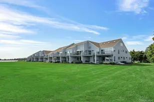 2820 Shipyard Ln, East Marion, NY 11939 - Photo 23