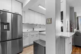 5425 Valles Ave, Bronx, NY 10471 - Photo 15