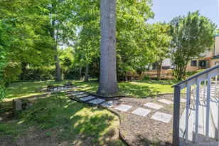 445 Coolidge Dr, Centerport, NY 11721 - Photo 23