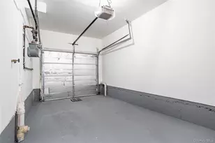 491 Ilyssa Way, New York, NY 10312 - Photo 21