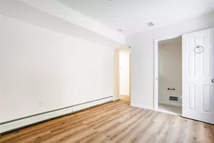 491 Ilyssa Way, New York, NY 10312 - Photo 9