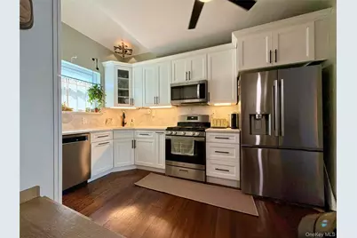 646 W Beech Street #Lower, Long Beach, NY 11561 - Photo 13