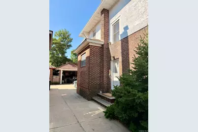 646 W Beech Street #Lower, Long Beach, NY 11561 - Photo 5