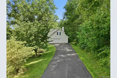 15 Meadow Drive, Red Hook, NY 12571 - Photo 11