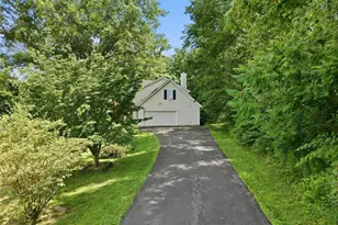 15 Meadow Dr, Red Hook, NY 12571 - Photo 11