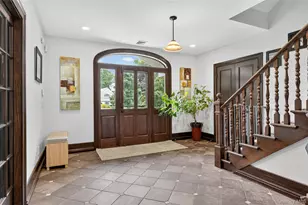 23 Gloria Ln, Huntington, NY 11743 - Photo 3