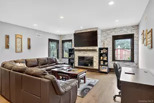 23 Gloria Ln, Huntington, NY 11743 - Photo 23