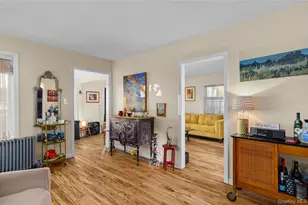 21 Grandview Dr, Shirley, NY 11967 - Photo 15