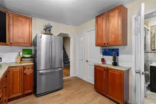 21 Grandview Dr, Shirley, NY 11967 - Photo 21