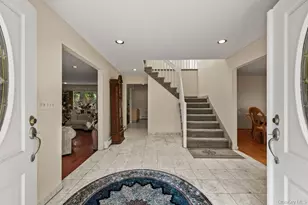 10 Ash Ct, New City, NY 10956 - Photo 3